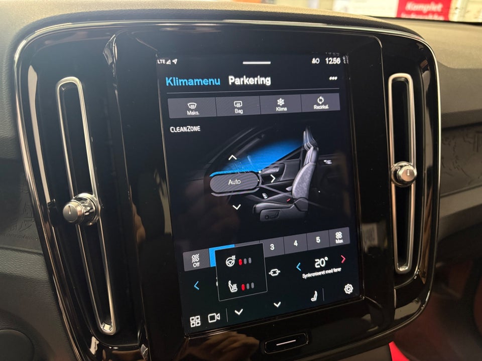 Volvo XC40 ReCharge Start 5d