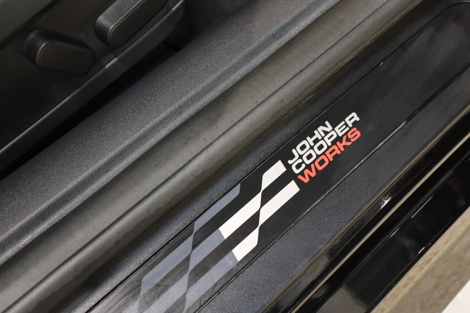 MINI Cooper SE JCW Trim XL 3d