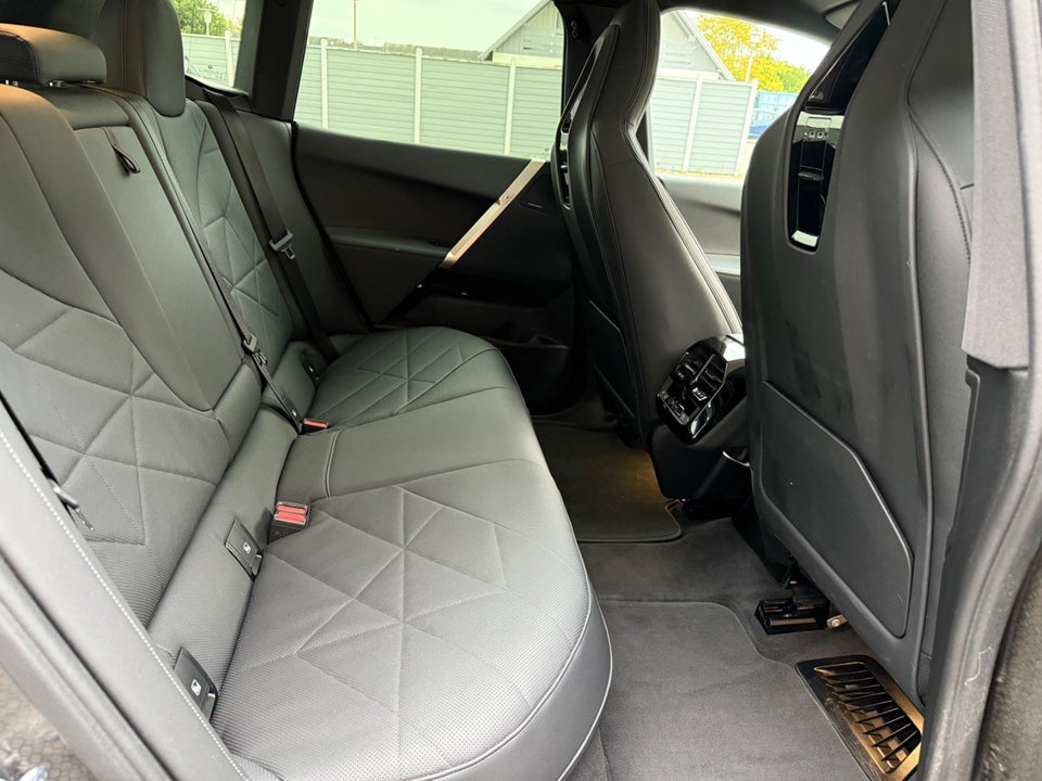 BMW iX xDrive40 Sport 5d