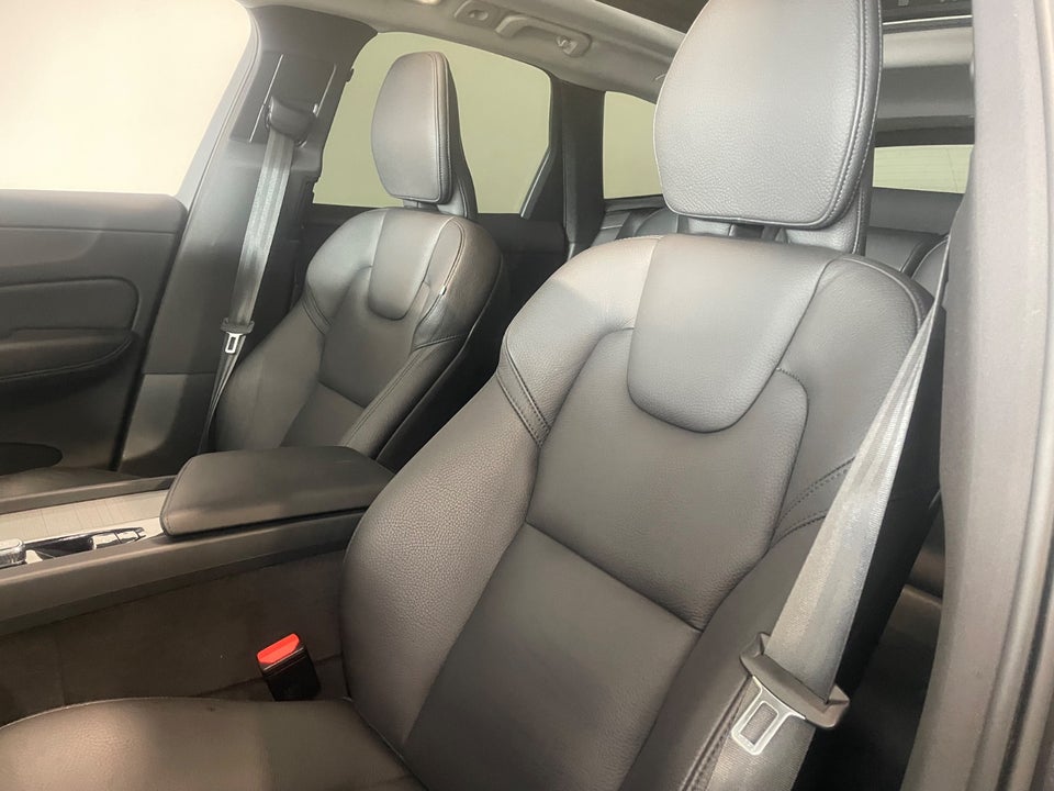 Volvo XC60 2,0 T6 ReCharge Plus Bright aut. AWD 5d