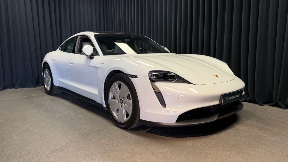 Porsche Taycan 4d