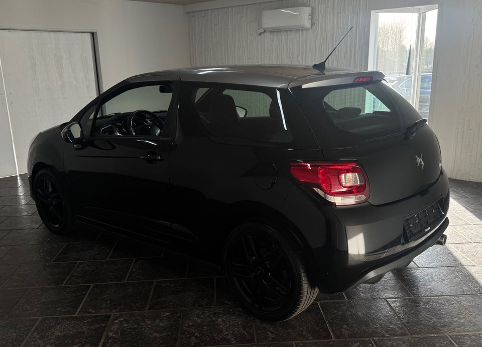 DS DS 3 1,6 BlueHDi 100 Style Spring 3d