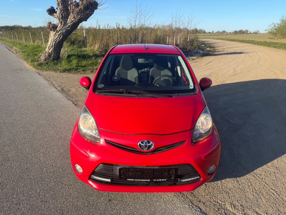 Toyota Aygo 1,0 VVT-i T2 Air Connect 5d