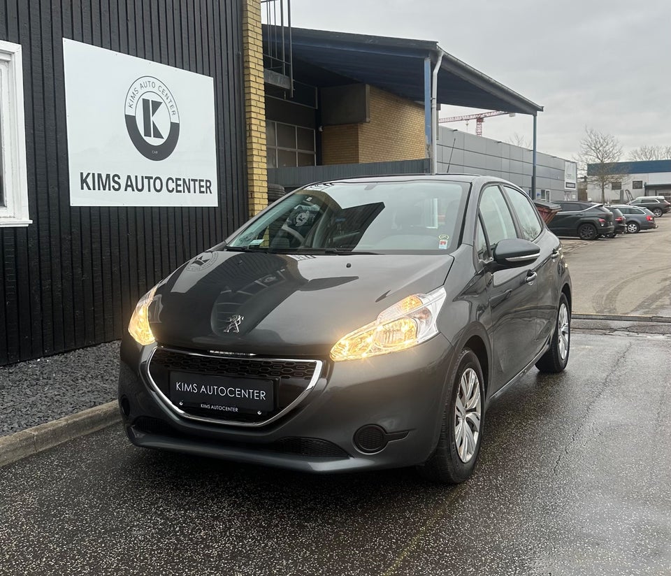 Peugeot 208 1,2 VTi 82 Active 5d