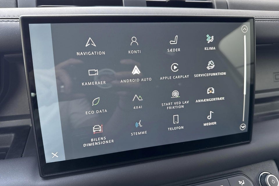 Land Rover Defender 90 3,0 D250 Hard Top X-Dynamic SE aut. Van 3d