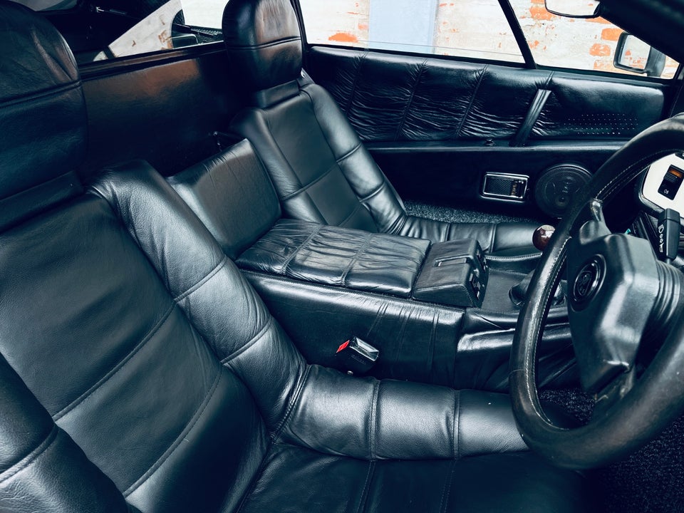 Lotus Esprit 2,2 Turbo 2d