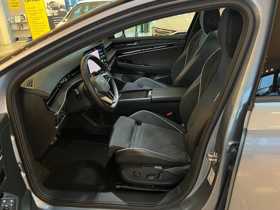 VW ID.7 77 Style Tourer 5d