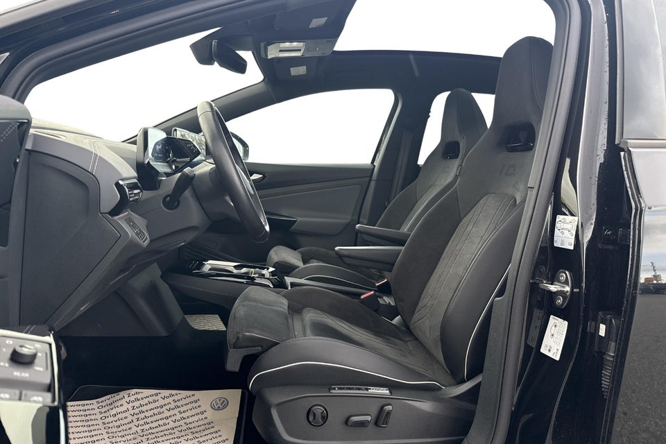 VW ID.4 77 Pro Performance 75 Years Edition 5d