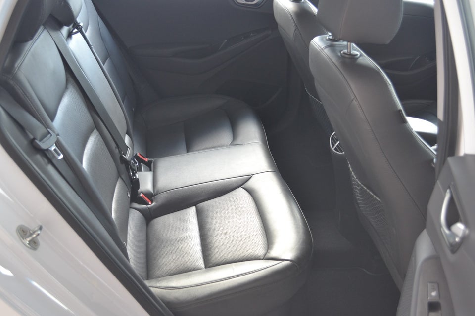 Hyundai Ioniq 1,6 PHEV Premium+ DCT 5d