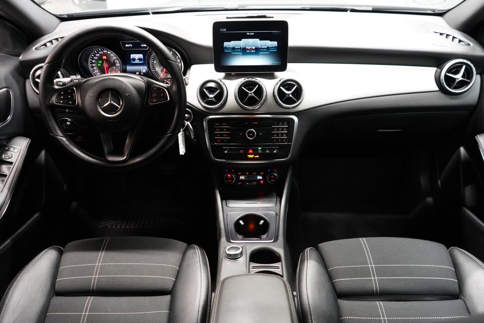 Mercedes GLA200 1,6 Urban aut. Van 5d