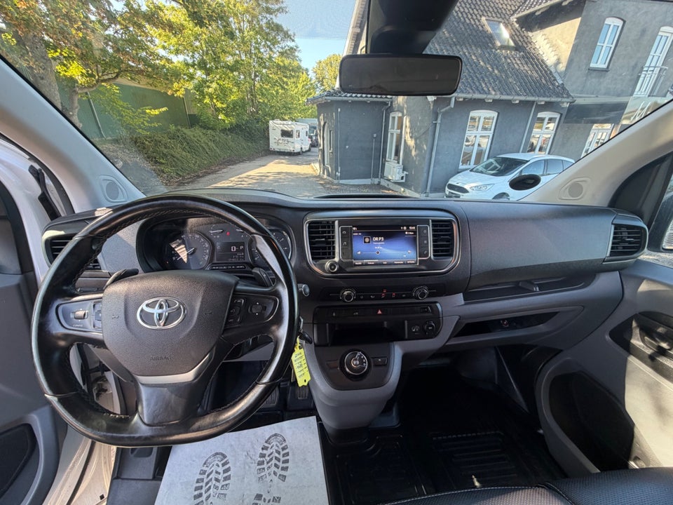 Toyota ProAce 2,0 D 180 Long Comfort One aut. 6d