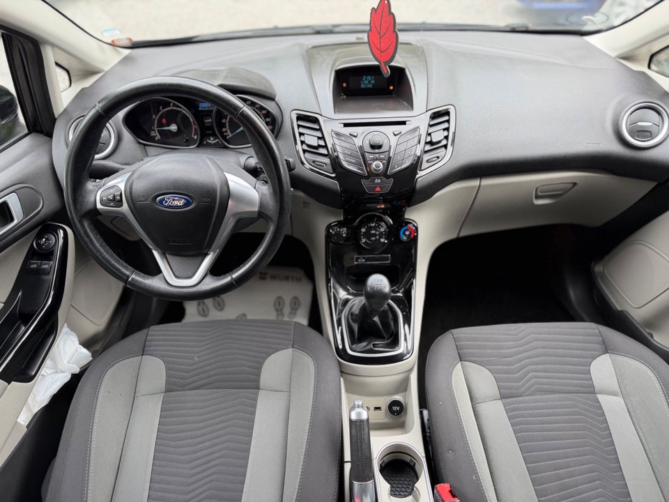 Ford Fiesta 1,0 65 Titanium 5d