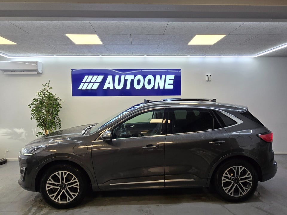 Ford Kuga 2,5 HEV Vignale CVT 5d