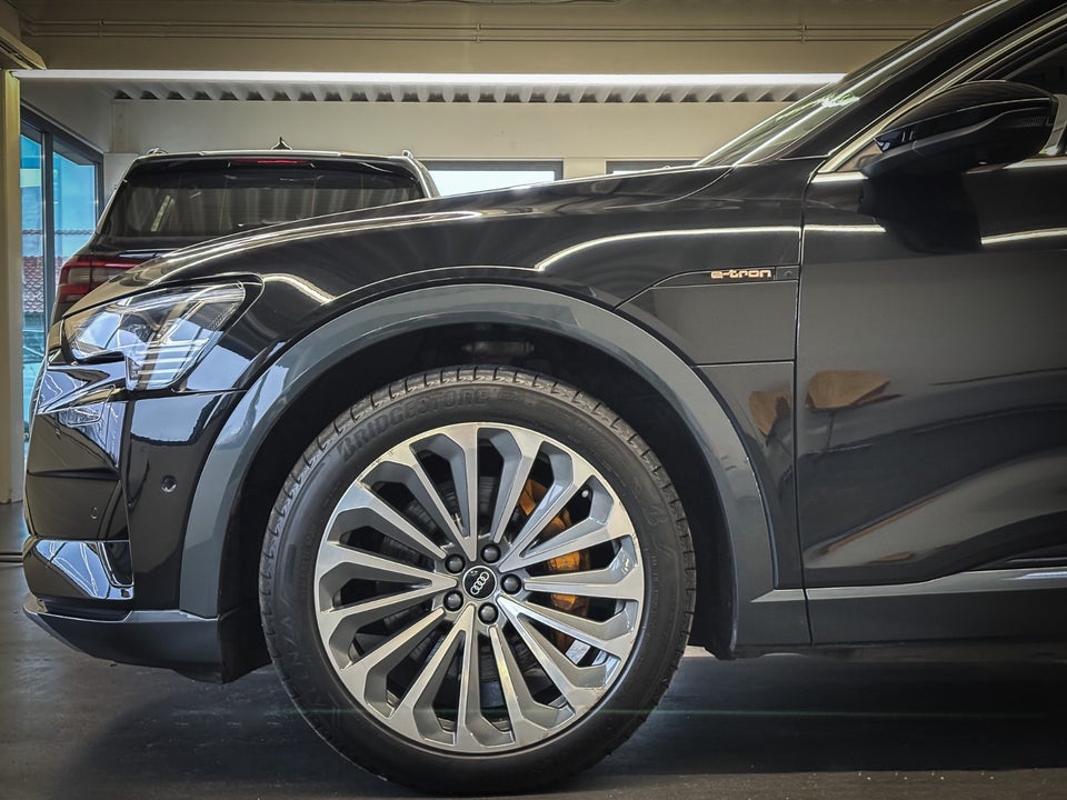 Audi e-tron 55 Advanced quattro 5d