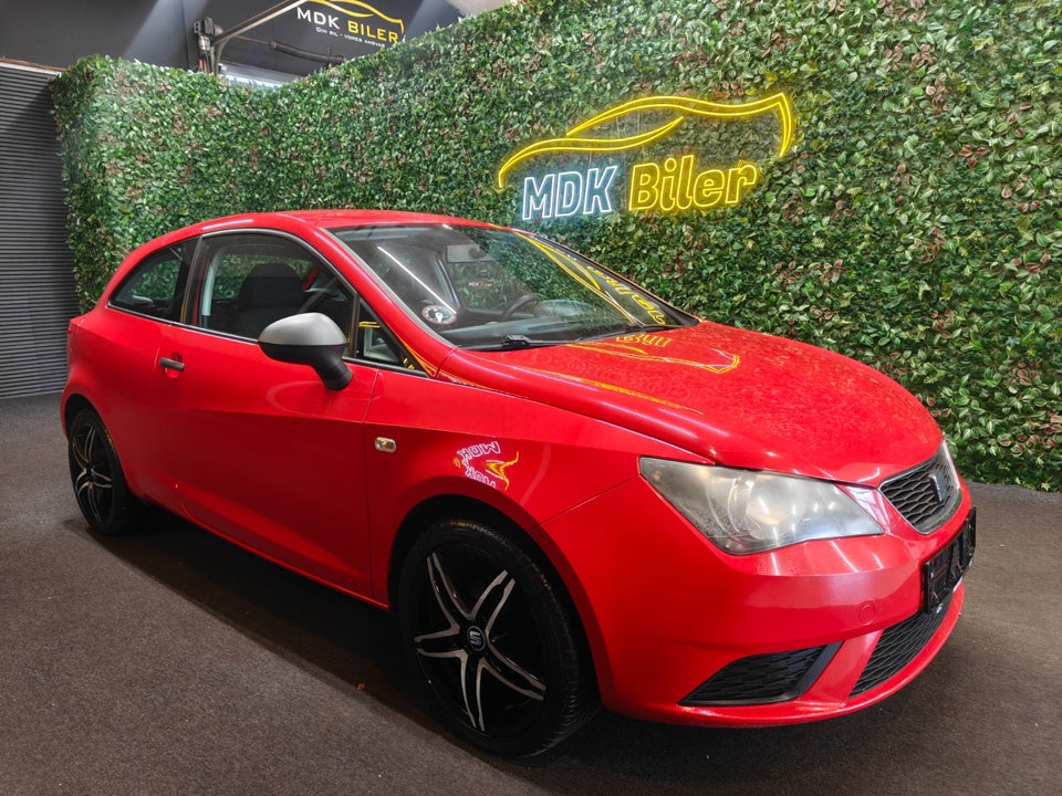 Seat Ibiza 1,4 16V Reference SC 3d