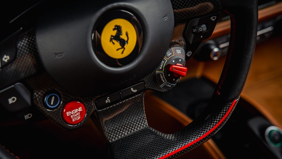 Ferrari F8 Spider 3,9 DCT 2d