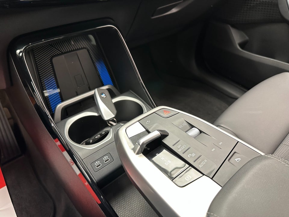 BMW iX1 eDrive20 X-Line 5d