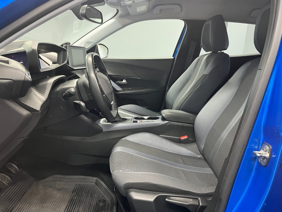 Peugeot 2008 1,2 PureTech 130 Allure Pack 5d