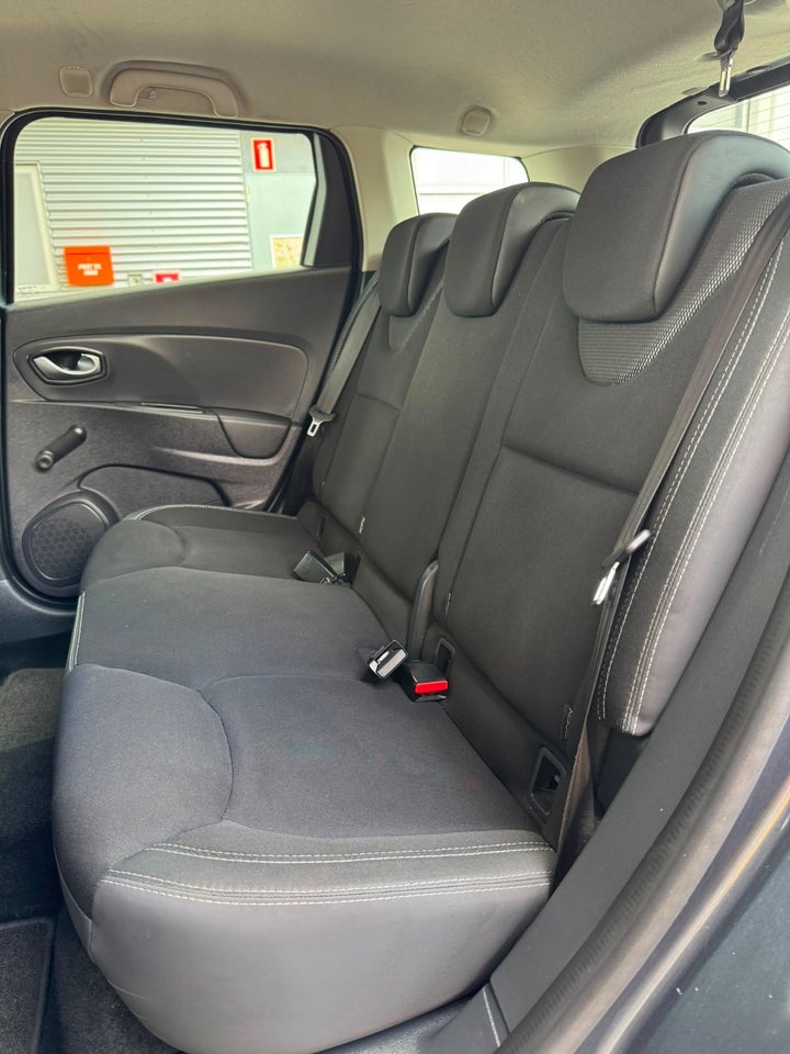 Renault Clio IV 1,5 dCi 90 Limited Sport Tourer 5d