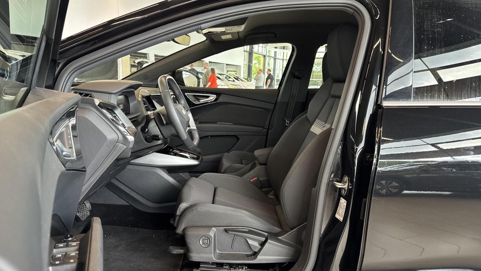 Audi Q4 e-tron 45 S-line Sportback 5d