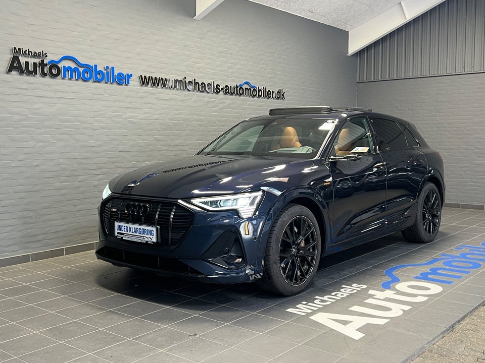 Audi e-tron 55 S-line quattro 5d