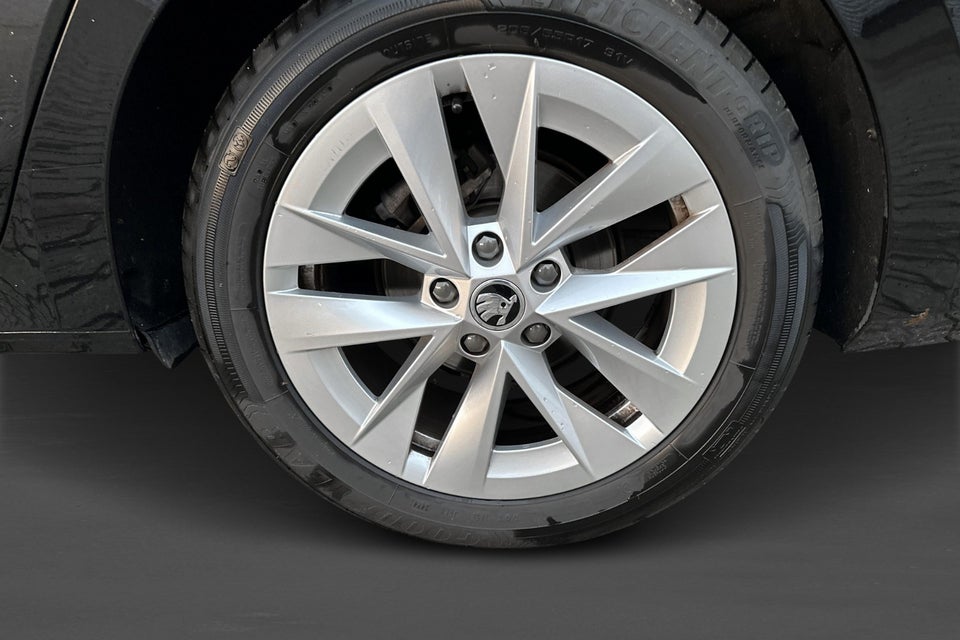 Skoda Octavia 1,5 eTSi 150 Selection Combi DSG 5d