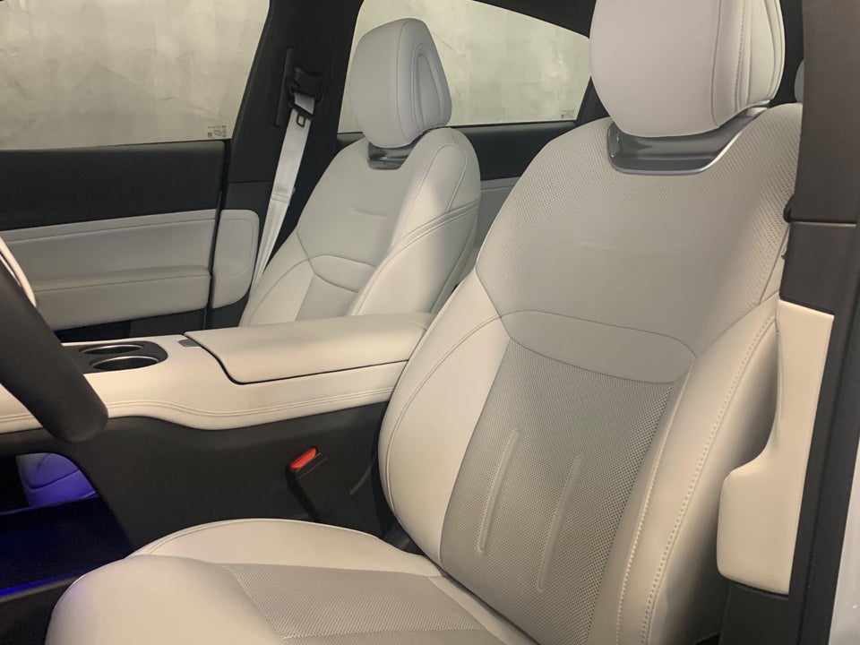 Xpeng G6 Performance 5d