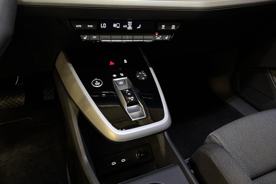 Audi Q4 e-tron 45 Progress 5d