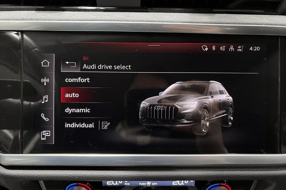 Audi Q3 45 TFSi e Attitude plus S-tr. 5d