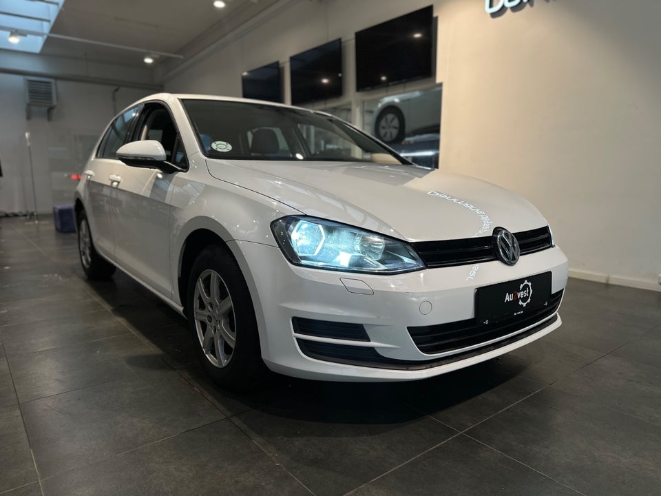 VW Golf VII 1,2 TSi 105 Trendline BMT 5d