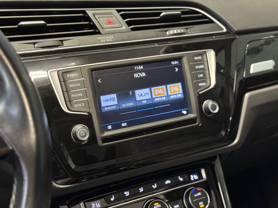 VW Touran 1,4 TSi 150 Highline 7prs 5d