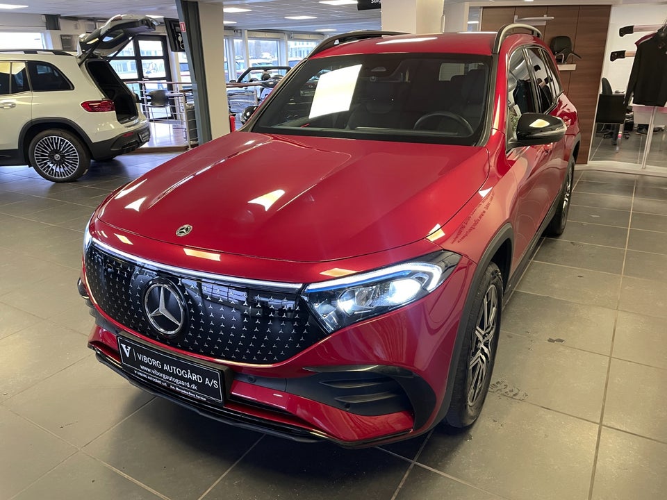 Mercedes EQB250+ AMG Line 7prs 5d