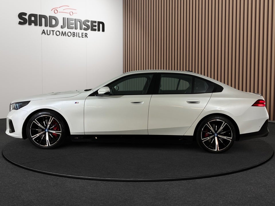 BMW i5 eDrive40 M-Sport Pro 4d