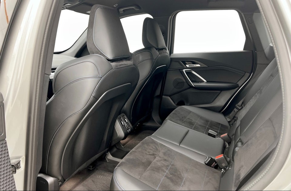 BMW iX1 eDrive20 M-Sport 5d