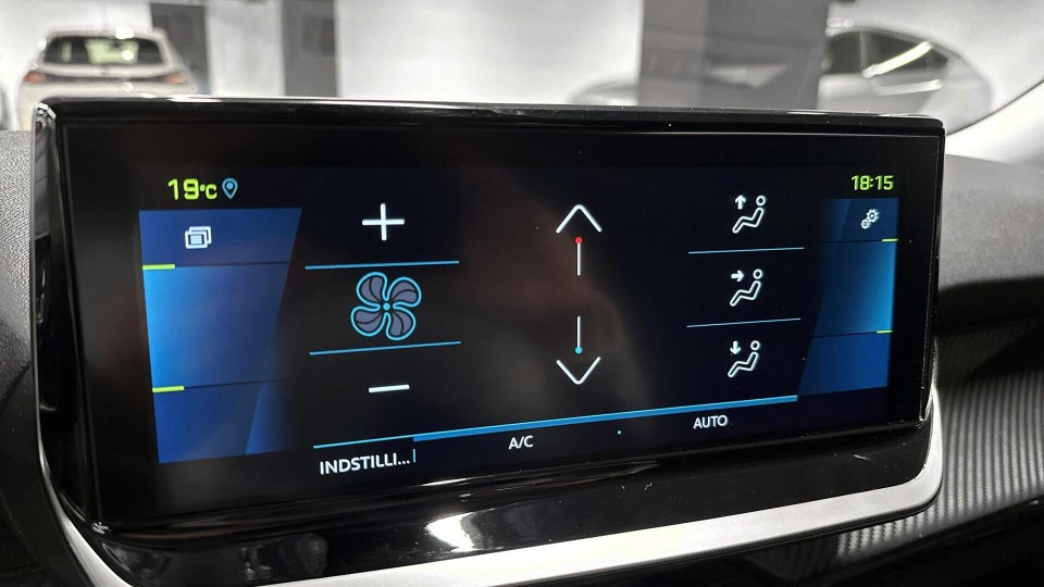 Peugeot e-2008 50 Allure Pack 5d