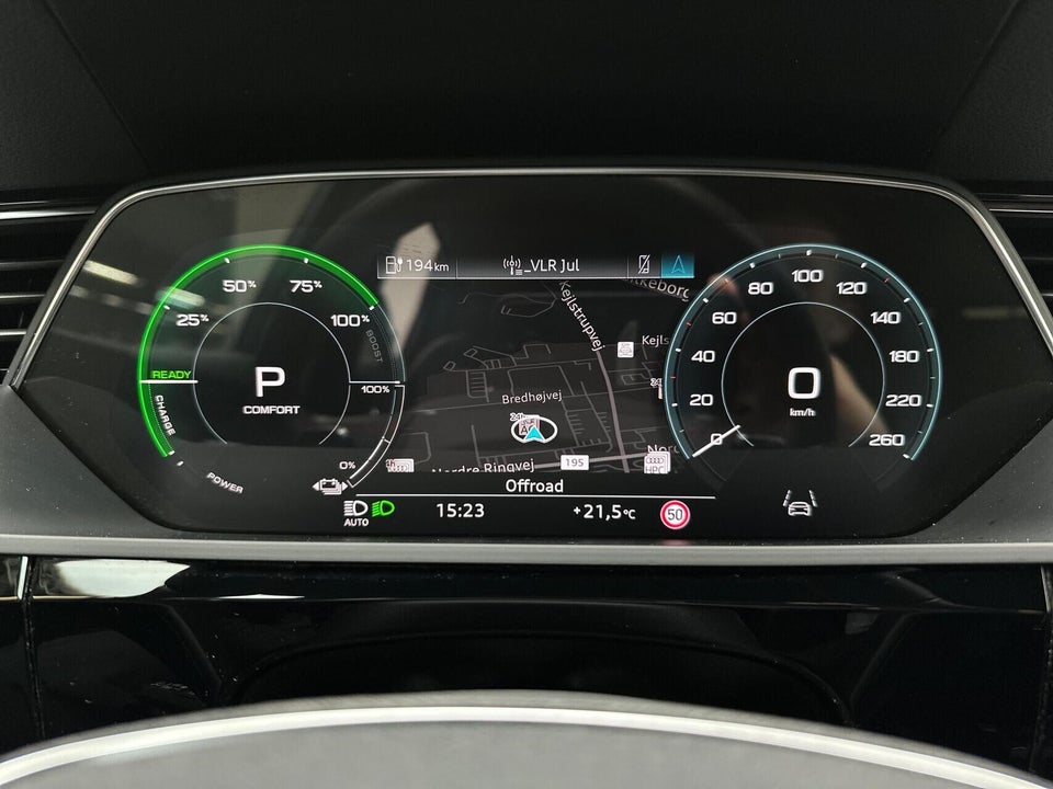 Audi Q8 e-tron 55 S-line quattro 5d