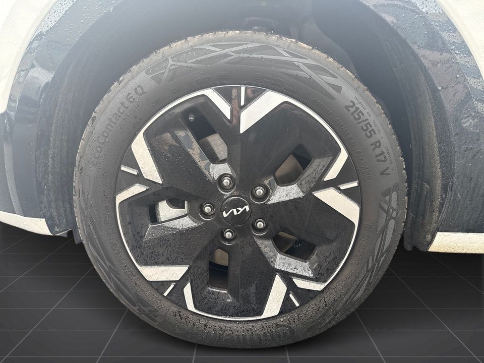 Kia Niro 64 EV Prestige 5d