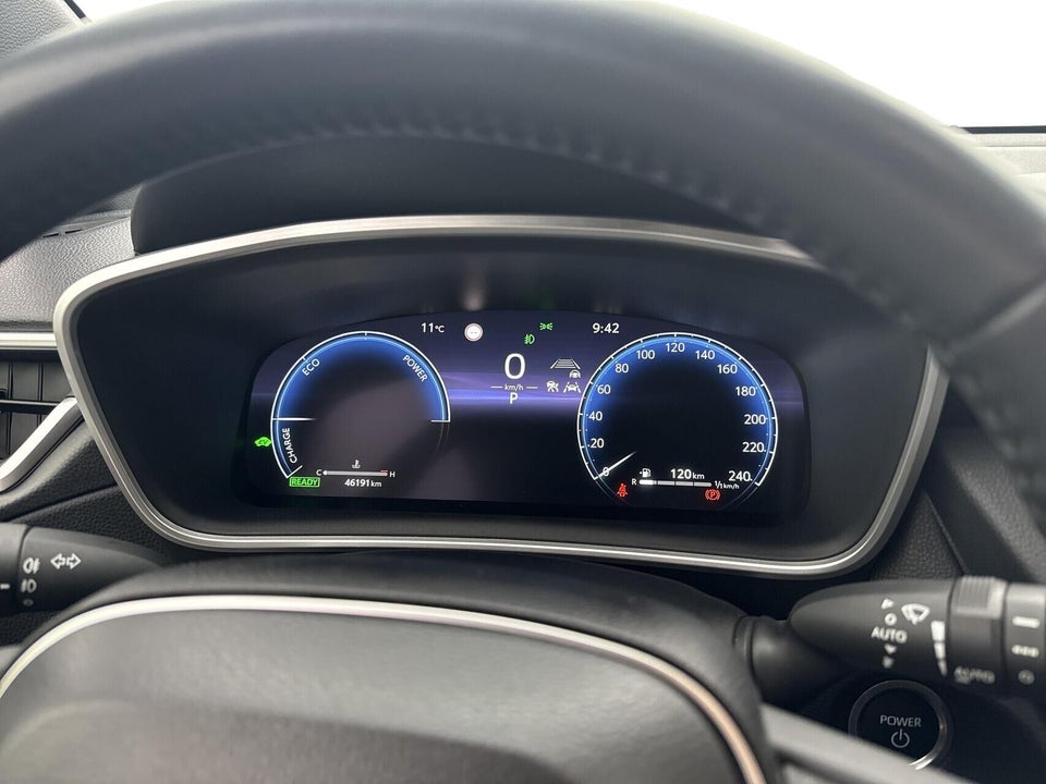 Toyota Corolla Cross 2,0 Hybrid Style Comfort CVT 5d