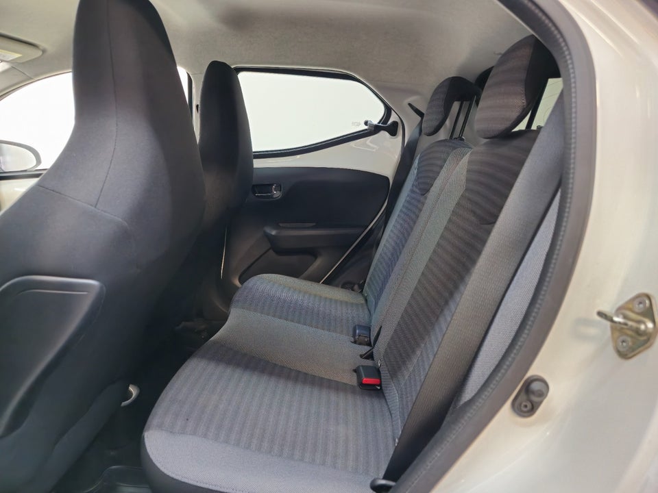 Toyota Aygo 1,0 VVT-i x-cite 5d