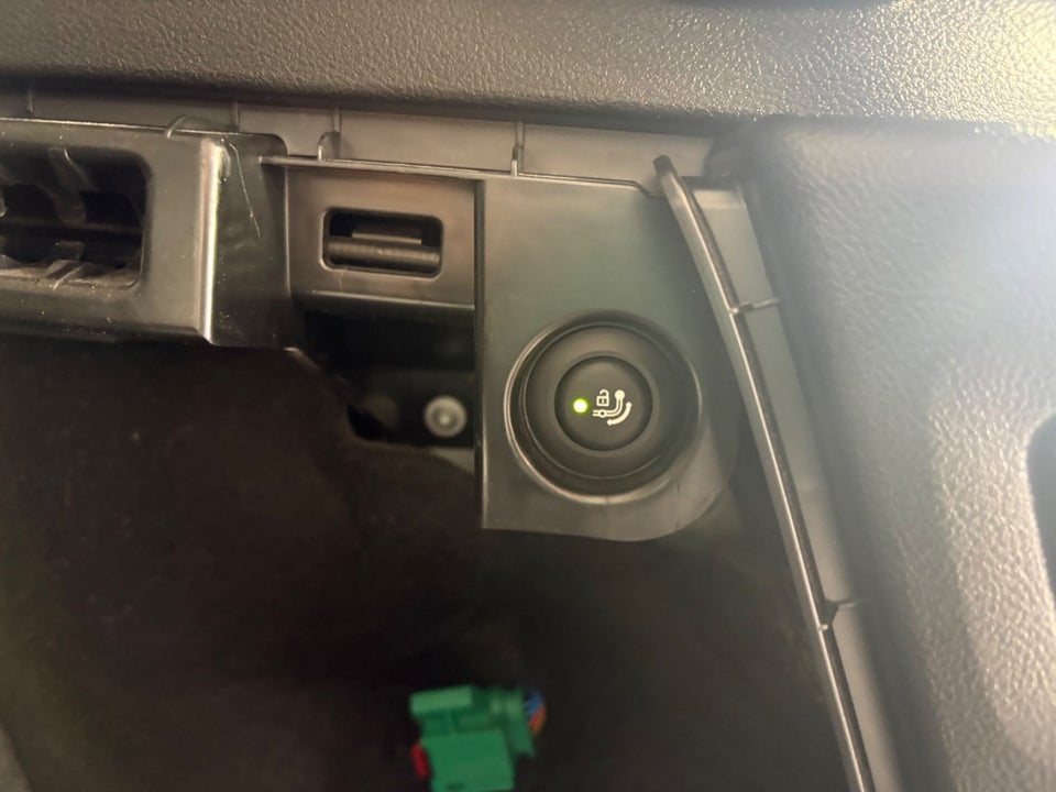 BMW iX3 Charged 5d