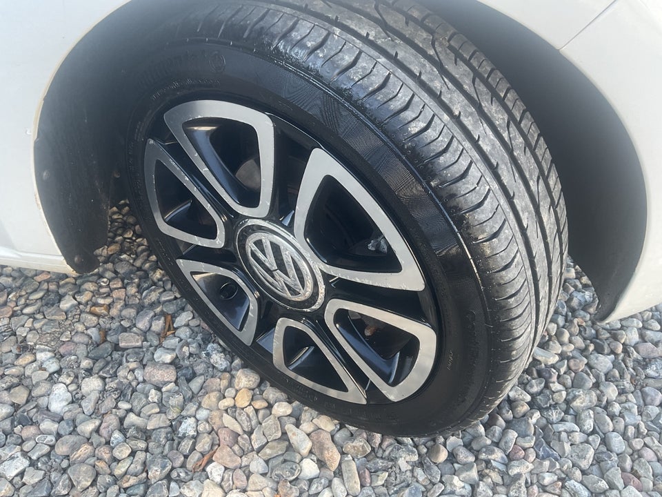 VW Up! 1,0 60 Move Up! BMT 5d
