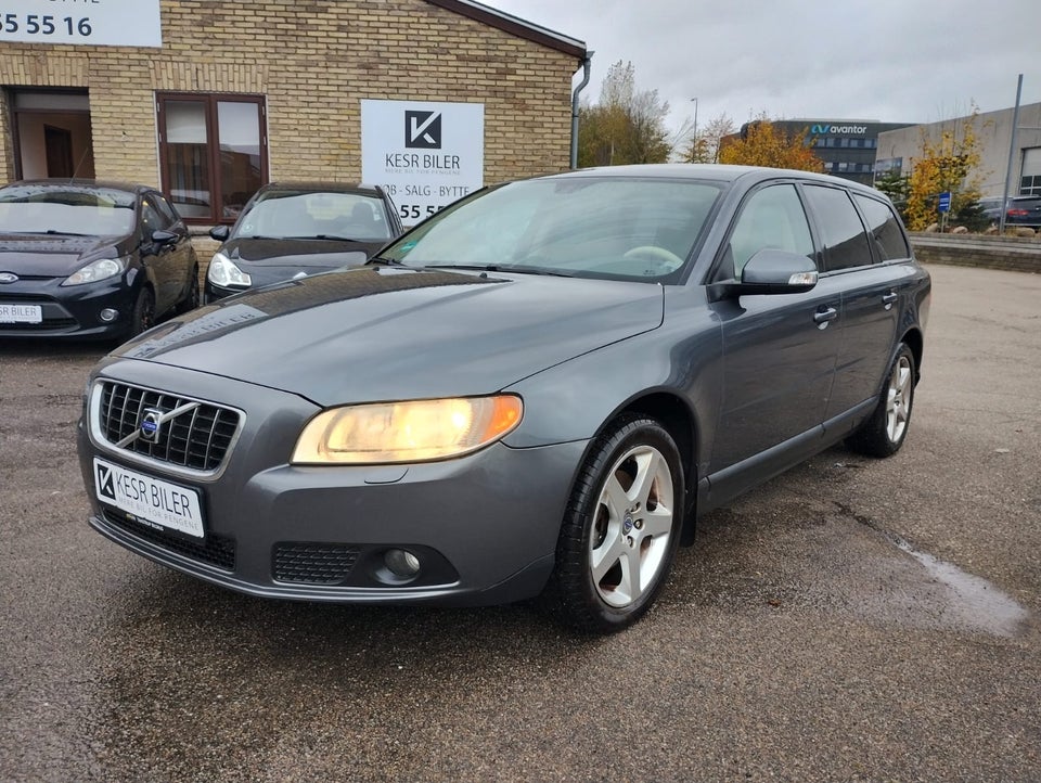 Volvo V70 2,0 Momentum 5d