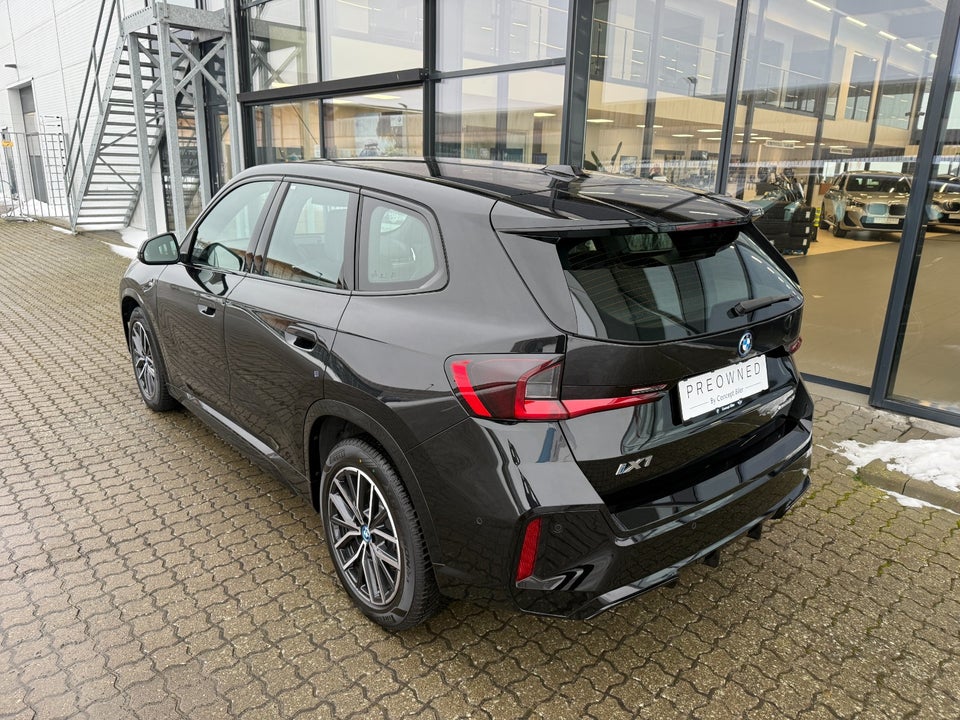 BMW iX1 eDrive20 M-Sport 5d