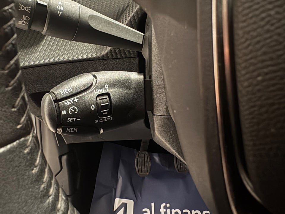 Peugeot 208 1,5 BlueHDi 100 Active 5d