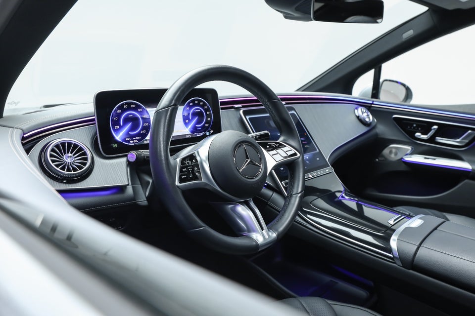 Mercedes EQE350 Electric Art 4d