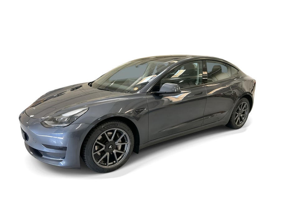 Tesla Model 3 RWD 4d