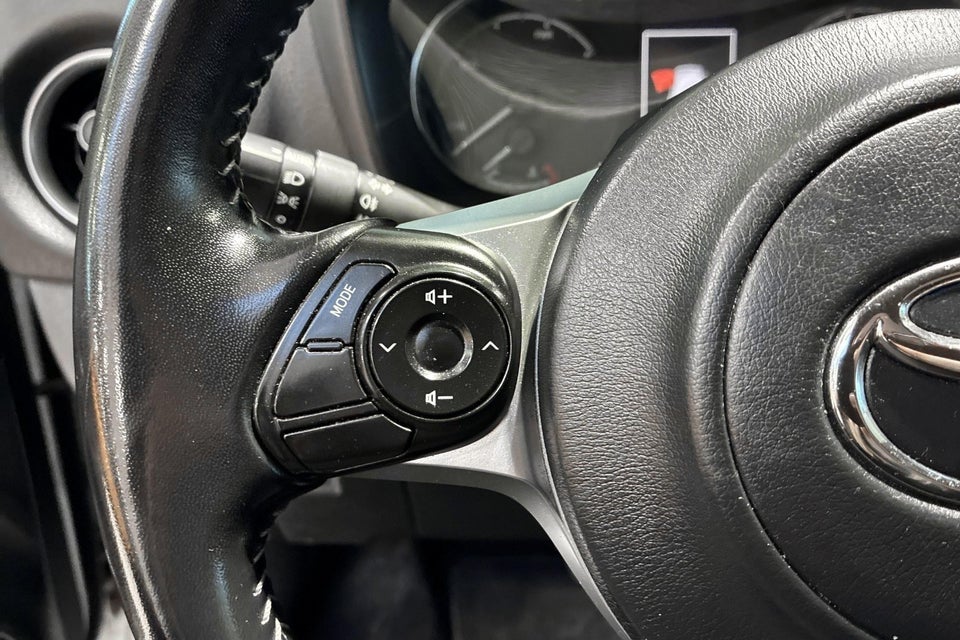 Toyota Yaris 1,5 Hybrid H3 GR Sport Smart e-CVT 5d