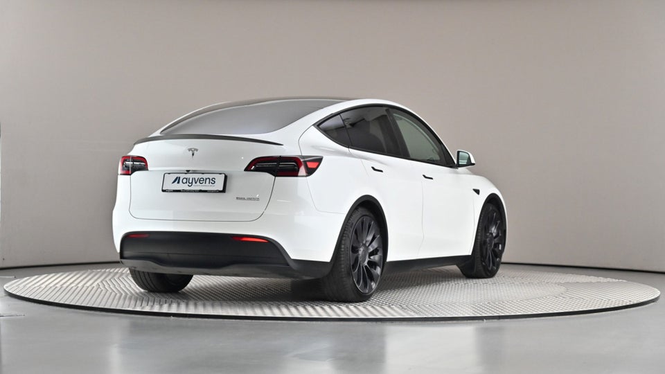 Tesla Model Y Performance AWD 5d