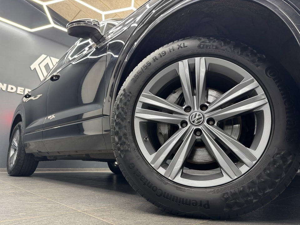 VW Touareg 3,0 TDi 286 R-line aut. 4Motion 5d