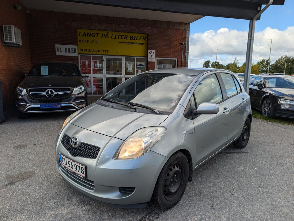 Toyota Yaris 1,4 D-4D Terra 5d